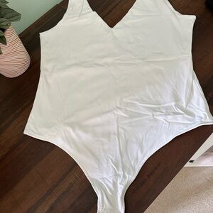 White deep v bodysuit